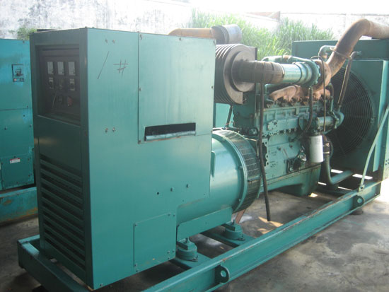 贞丰租赁发电机- 发电机碳刷磨损的原因是什么