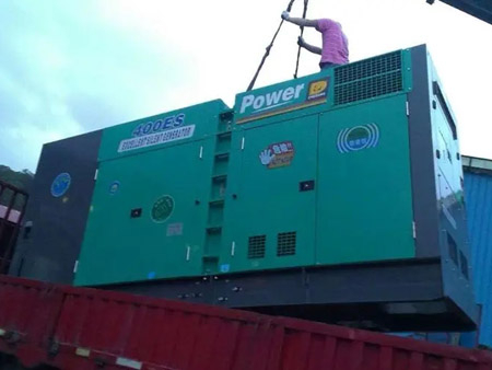 贞丰柴油发电机组转速不稳定时，如何对发动机进行维护？