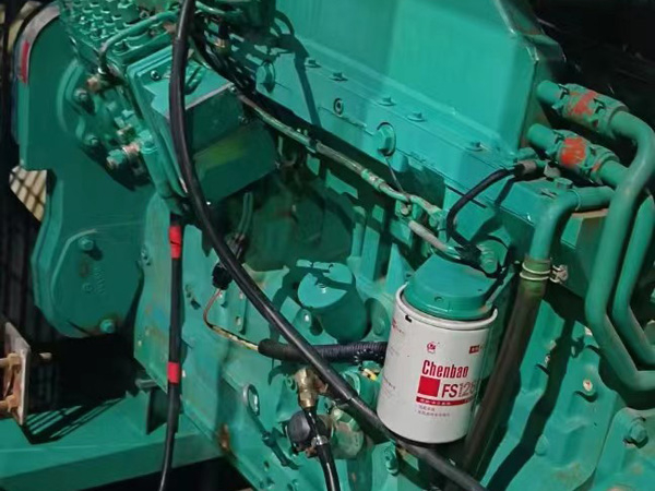 贞丰如何确定新的发电机组控制系统是否与原系统兼容？